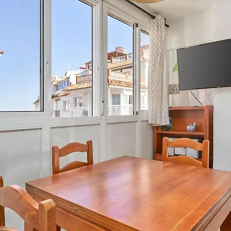 Sol Marengo Torrecilla, Apartment *