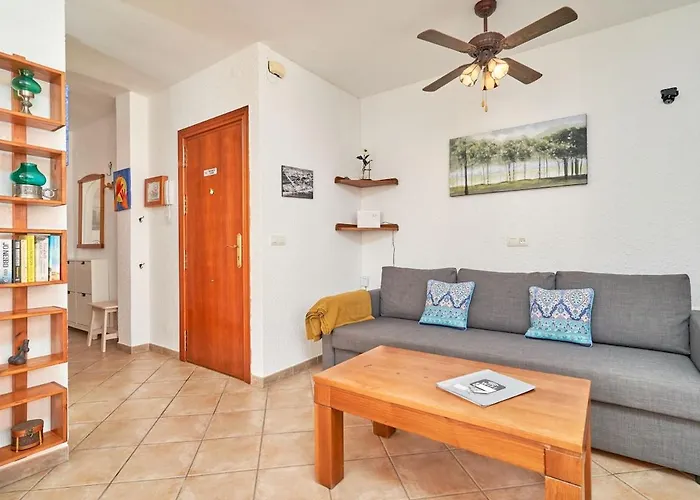 Sol Marengo Torrecilla, Apartment *